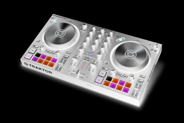 Native Instrument Traktor Kontrol S2 Mk3