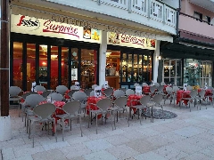 BAR GELATERIA SURPRISE LIGNANO SABBIADORO